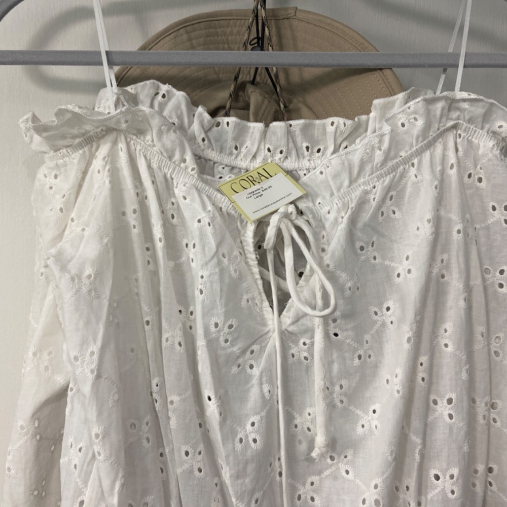 Sage white lace romper - Picture 4 of 4